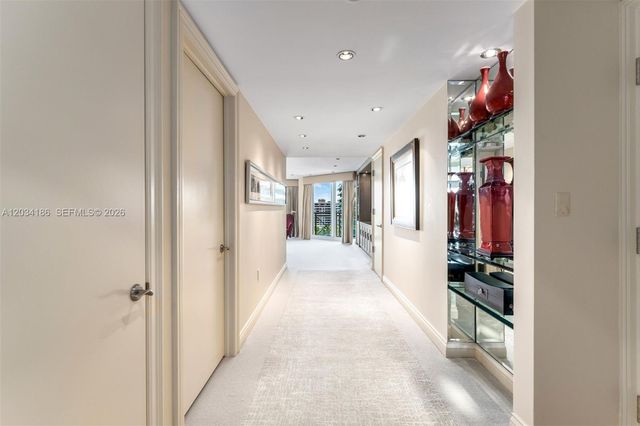 430 Grand Bay Drive 1103, Key Biscayne, FL 33149