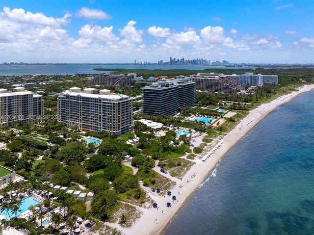 430 Grand Bay Drive 1103, Key Biscayne, FL 33149
