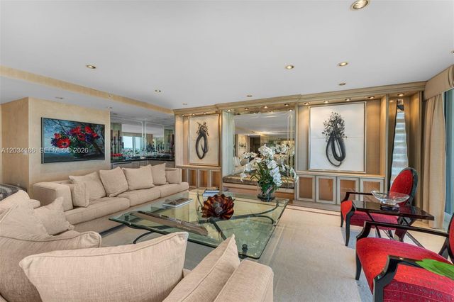 430 Grand Bay Drive 1103, Key Biscayne, FL 33149
