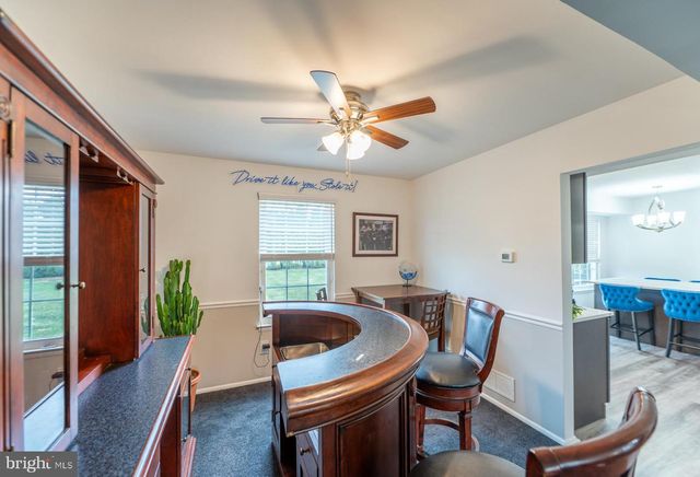 292 HOLLOW BRANCH LN, Yardley, PA 19067