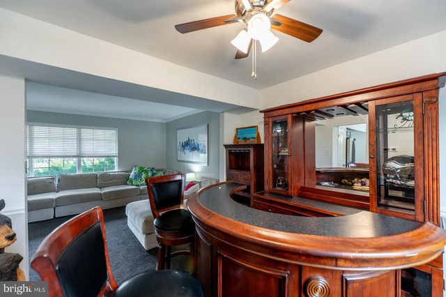 292 HOLLOW BRANCH LN, Yardley, PA 19067