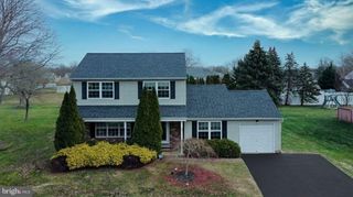 292 HOLLOW BRANCH LN, Yardley, PA 19067
