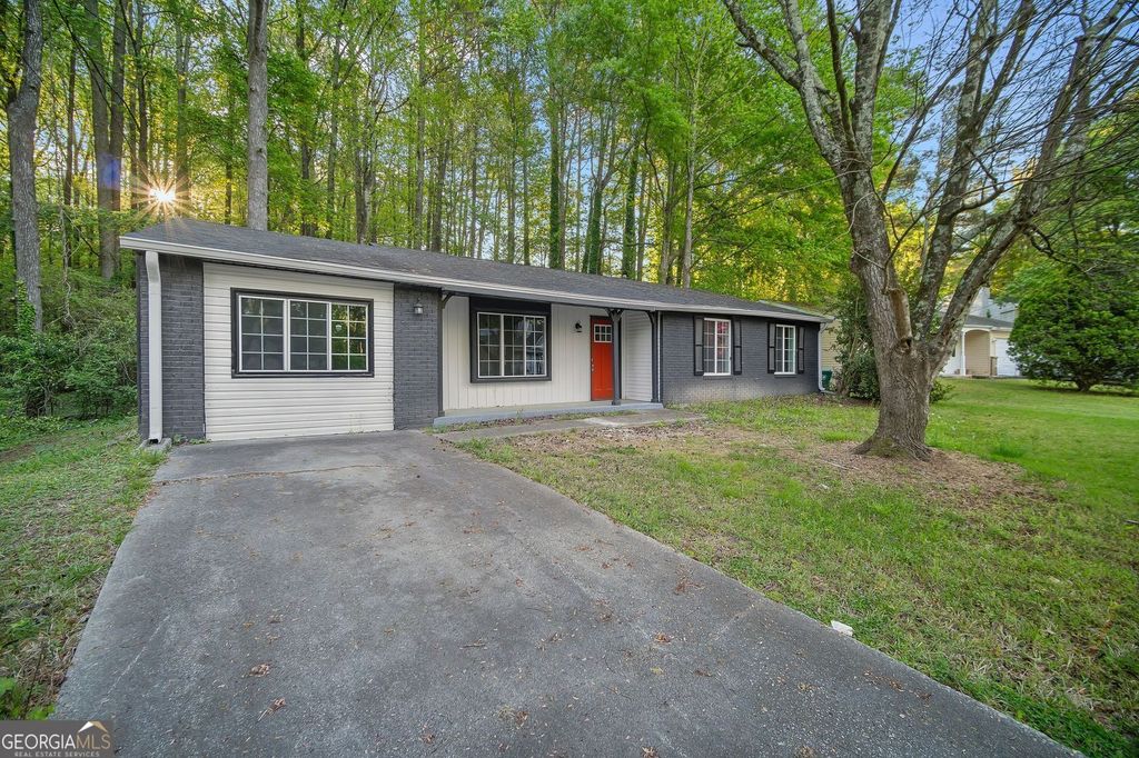 1428 Muirfield Drive, Stone Mountain, GA 30088