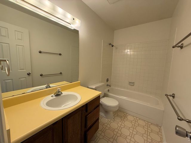 2065 Bennington Cir, Fort Collins, CO 80526