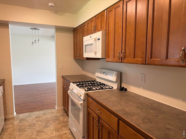 2065 Bennington Cir, Fort Collins, CO 80526