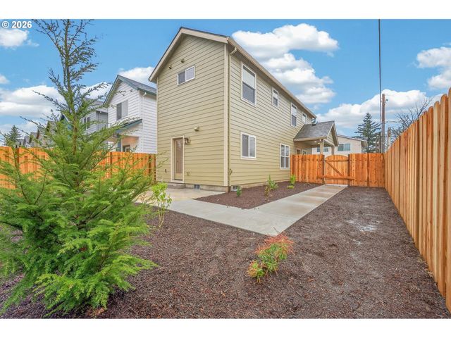 9251 E Burnside St, Portland, OR 97216