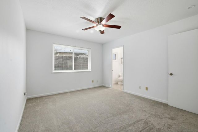 2617 Yuma Cir, Sacramento, CA 95827