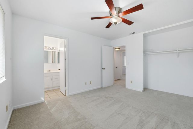 2617 Yuma Cir, Sacramento, CA 95827