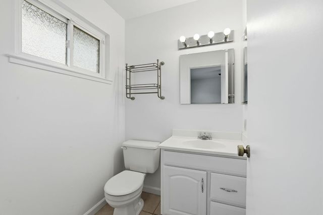 2617 Yuma Cir, Sacramento, CA 95827