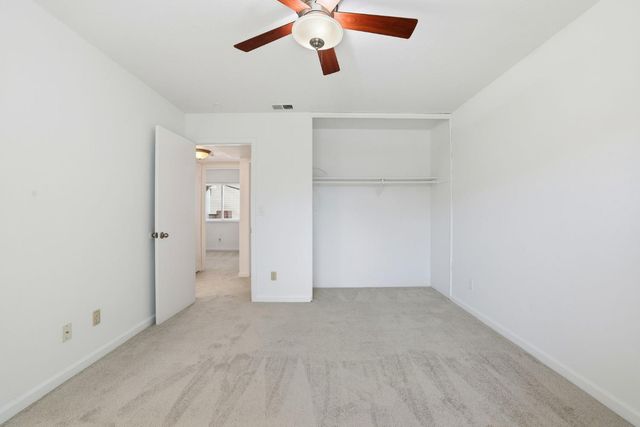 2617 Yuma Cir, Sacramento, CA 95827