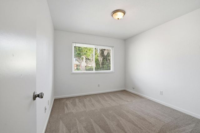 2617 Yuma Cir, Sacramento, CA 95827