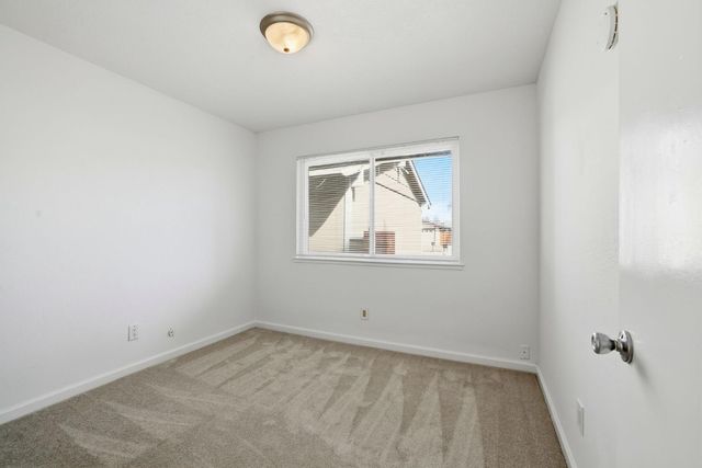 2617 Yuma Cir, Sacramento, CA 95827