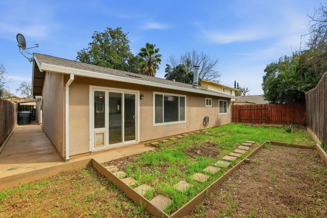 2617 Yuma Cir, Sacramento, CA 95827