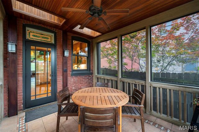 3655 Hartford Street, St Louis, MO 63116