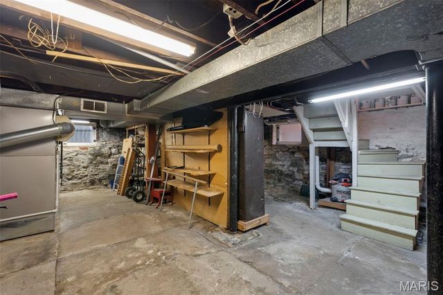 3655 Hartford Street, St Louis, MO 63116