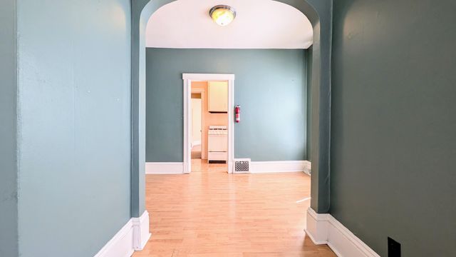 509 Oak Street, Kalamazoo, MI 49007