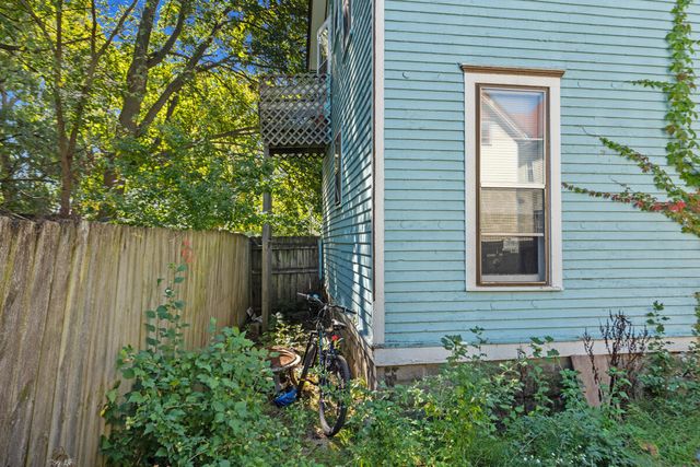 509 Oak Street, Kalamazoo, MI 49007