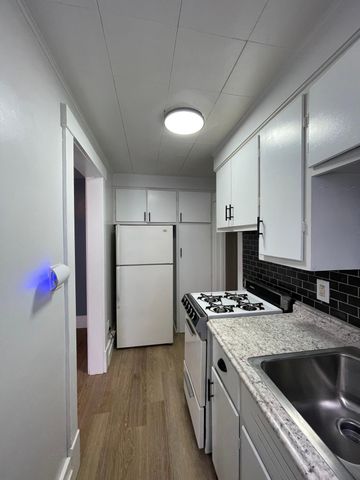 509 Oak Street, Kalamazoo, MI 49007