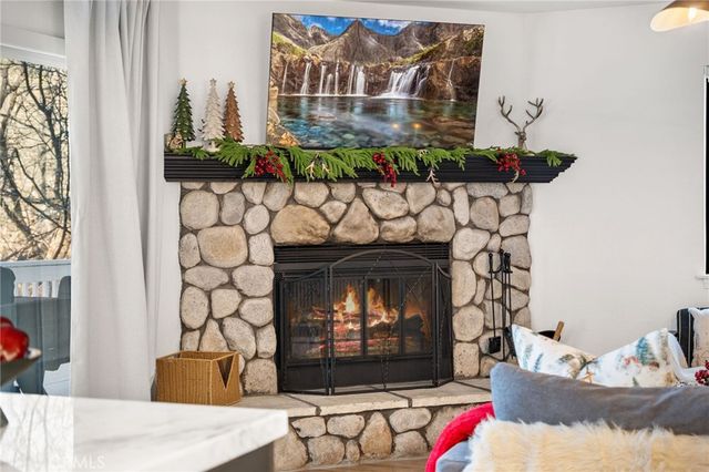 30260 Gremlin Court, Running Springs, CA 92382