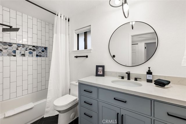 30260 Gremlin Court, Running Springs, CA 92382
