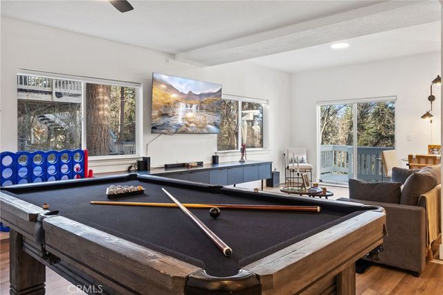 30260 Gremlin Court, Running Springs, CA 92382