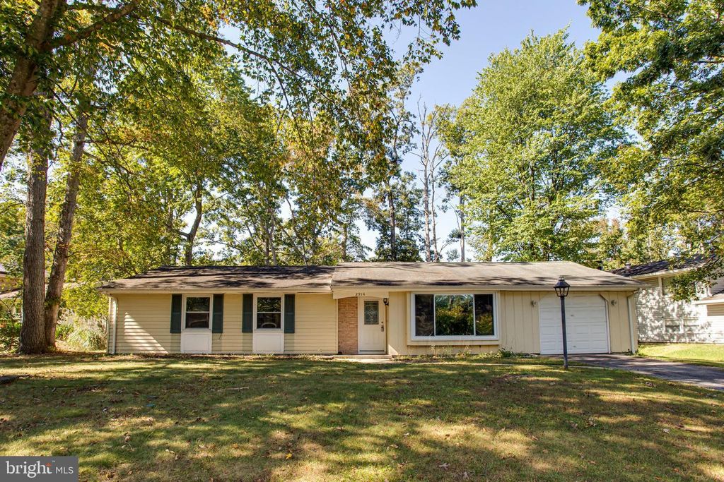 2914 SANDWICH DR, Waldorf, MD 20601