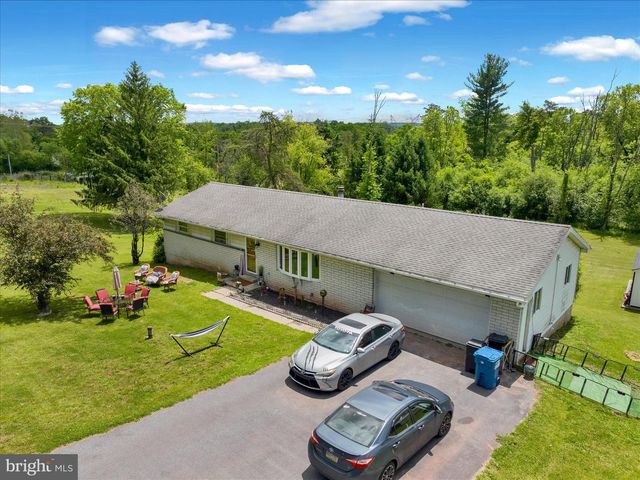 88 SPRUCE AVE, Birdsboro, PA 19508