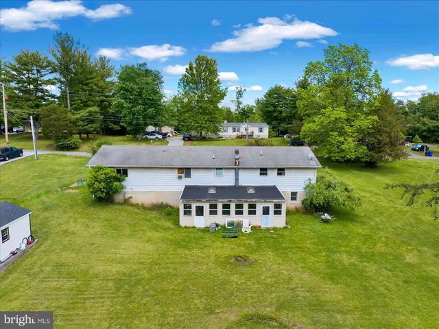 88 SPRUCE AVE, Birdsboro, PA 19508