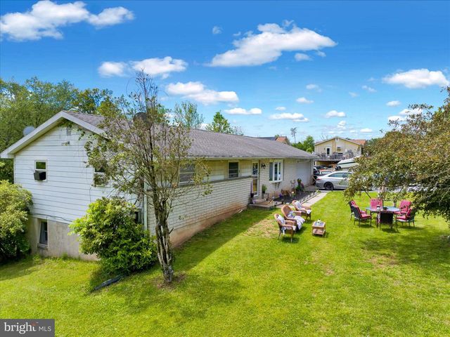 88 SPRUCE AVE, Birdsboro, PA 19508