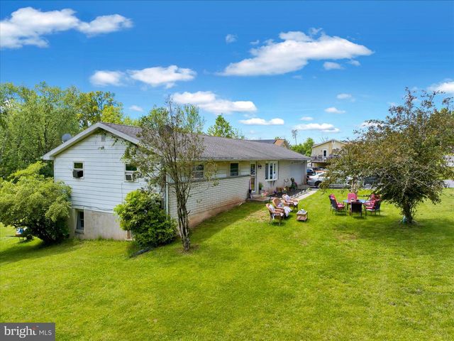 88 SPRUCE AVE, Birdsboro, PA 19508
