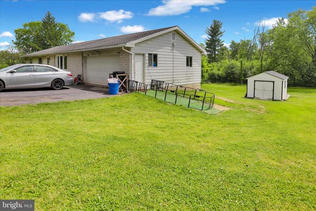 88 SPRUCE AVE, Birdsboro, PA 19508