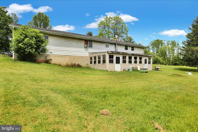 88 SPRUCE AVE, Birdsboro, PA 19508