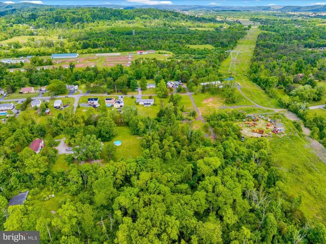 88 SPRUCE AVE, Birdsboro, PA 19508