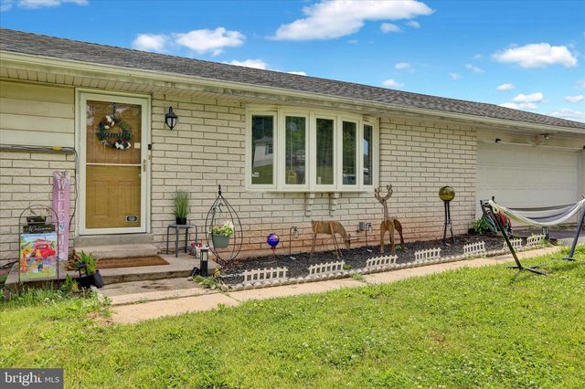 88 SPRUCE AVE, Birdsboro, PA 19508