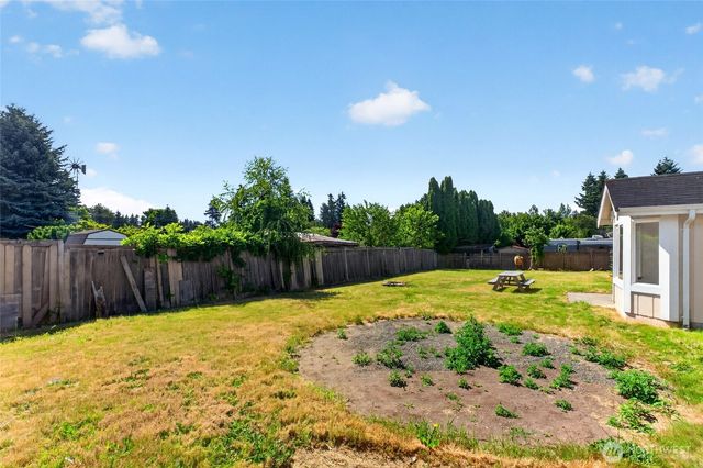 11419 232nd Avenue Ct E, Buckley, WA 98321
