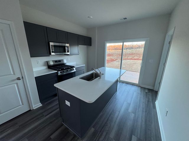 12134 Lansbury Drive, Inman, SC 29349