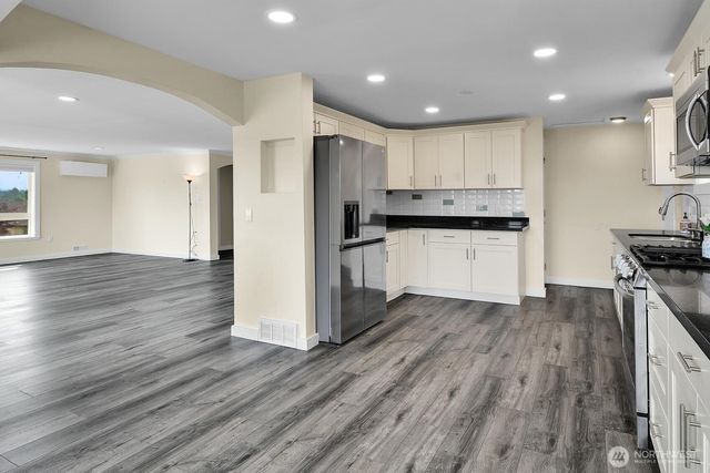 11605 87th Avenue S, Seattle, WA 98178