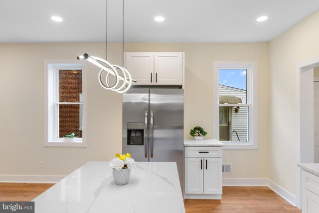 530 ARTHUR ST, Philadelphia, PA 19111