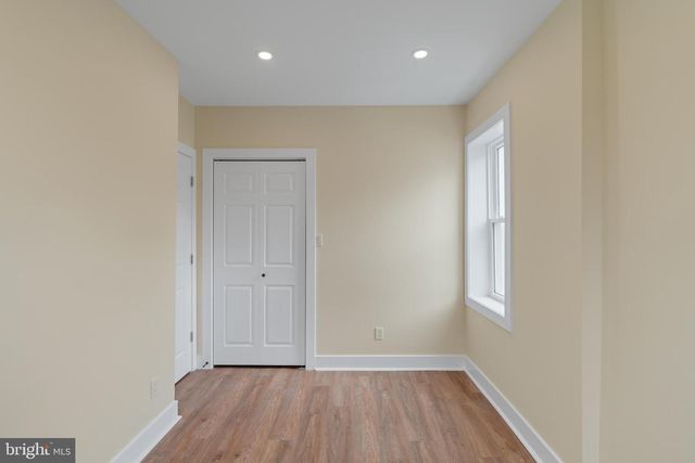 530 ARTHUR ST, Philadelphia, PA 19111