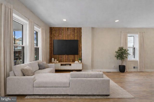 530 ARTHUR ST, Philadelphia, PA 19111