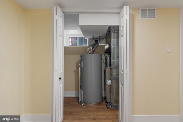 530 ARTHUR ST, Philadelphia, PA 19111