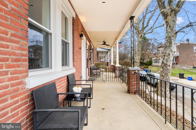 530 ARTHUR ST, Philadelphia, PA 19111