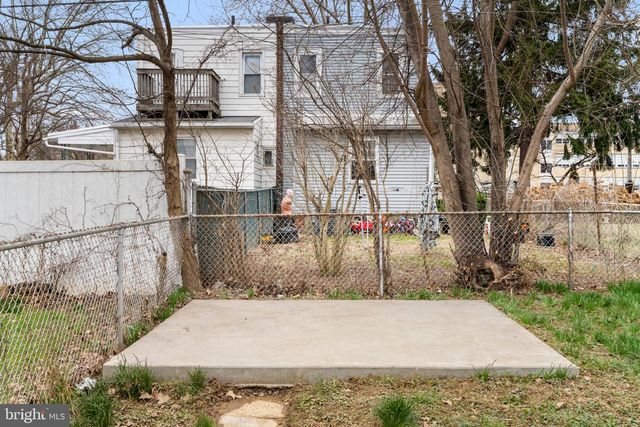 530 ARTHUR ST, Philadelphia, PA 19111