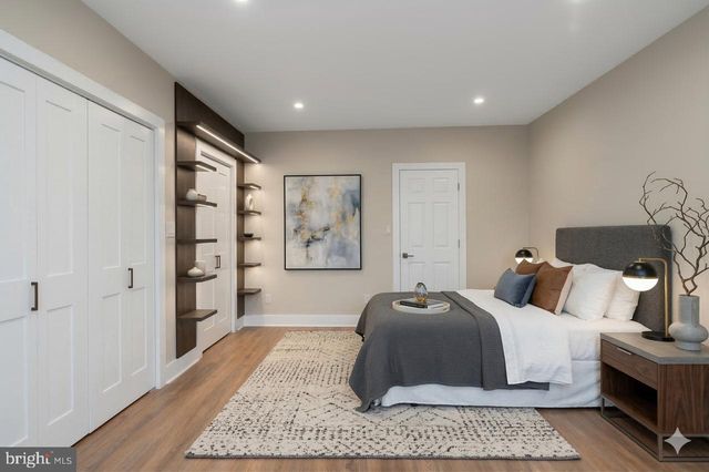 530 ARTHUR ST, Philadelphia, PA 19111