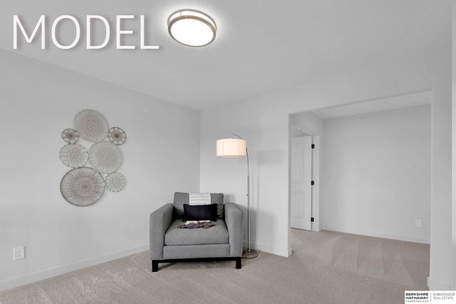 5417 N 191st Street, Elkhorn, NE 68022