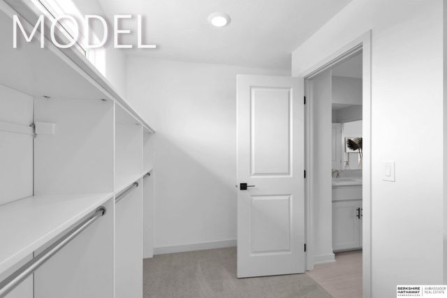 5417 N 191st Street, Elkhorn, NE 68022