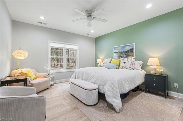 820 Sunset Pointe Drive, Salisbury, NC 28146