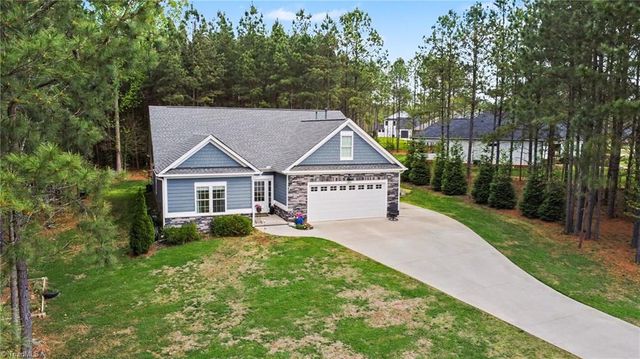 820 Sunset Pointe Drive, Salisbury, NC 28146