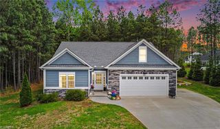 820 Sunset Pointe Drive, Salisbury, NC 28146
