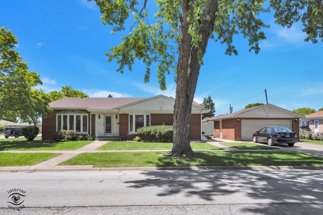 5532 Oak Center Drive, Oak Lawn, IL 60453